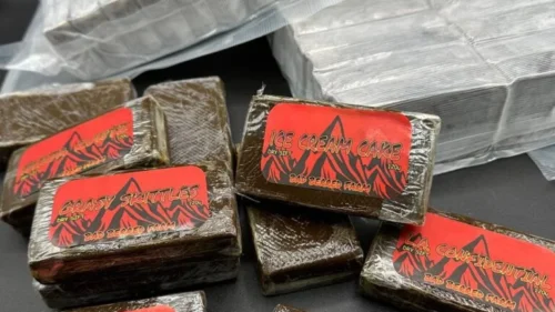 Bad Berred Farms 120u Dry Sift Static Style Hash Compatible With StaticRoom Dabbing Techniques