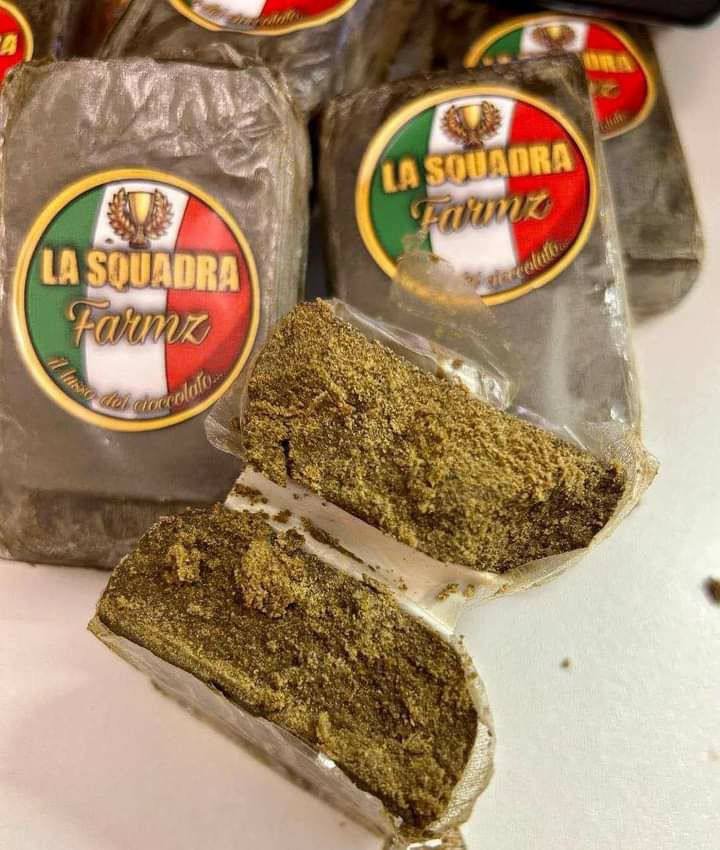 MANDARINE COOKIES 1 MANDARINE COOKIES - LA SQUADRA FARMZ HASH | Citrus Zest & Earthy Bliss